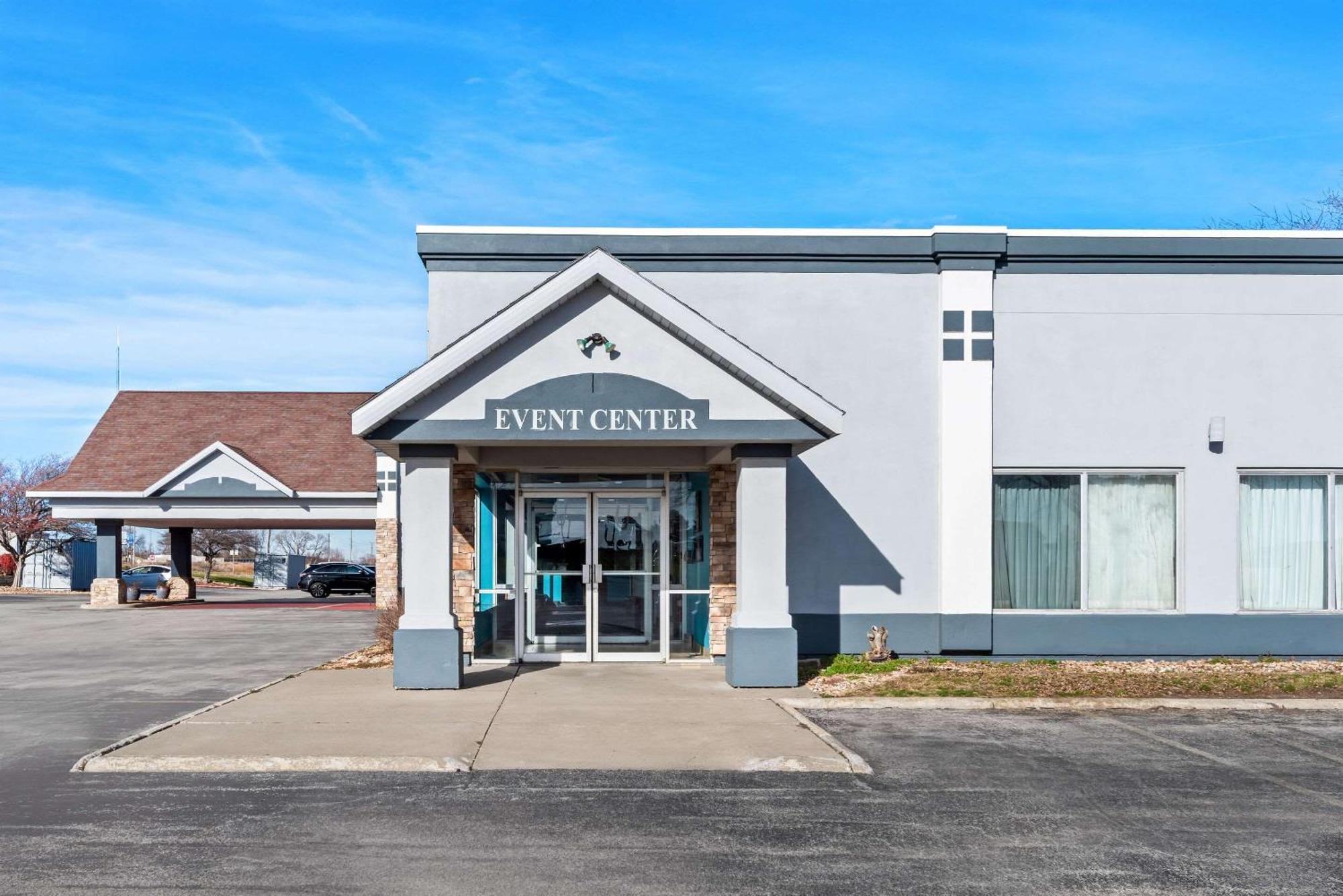 Quality Inn Fort Dodge Kültér fotó